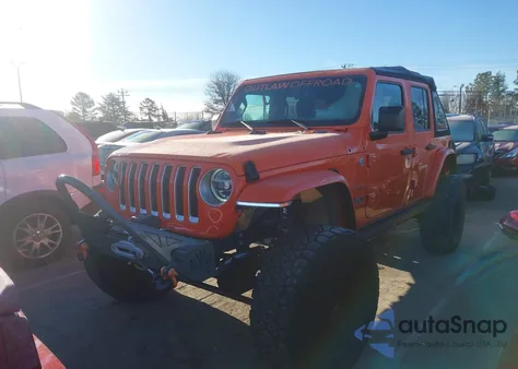 2018 Jeep Wrangler Unlimited Sahara 4X4 from USA, damaged, VIN 1C4HJXEG1JW212337